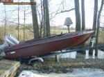 Boat_for_Web - arrow.JPG