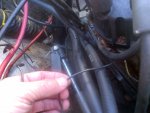 wire coming out of dist.jpg