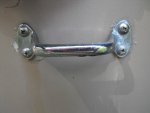 DiscoveryRearHandle0.jpg