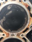 225piston1.jpg