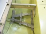 mirrobatterytray 004.JPG