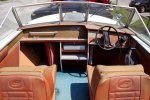 KH5V8400.jpg