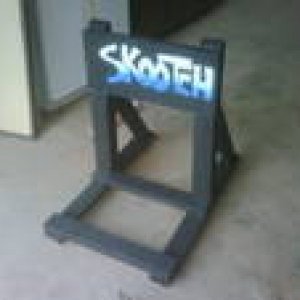 stand 9