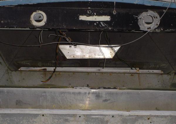 Gutted bow